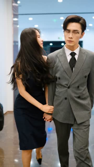 你与月亮共眠（99集）爱上了这部剧了