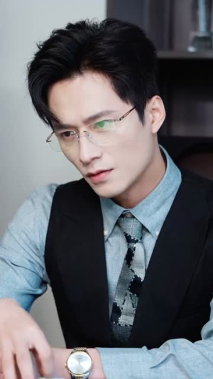 情陷港城（100集）好看上头的短剧