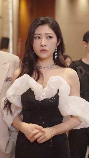 闭关七年师姐求我出山斩情根（80集）观看软件