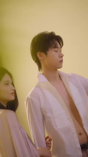 被甩后我成了牛市之神（30集）免费在线看全集