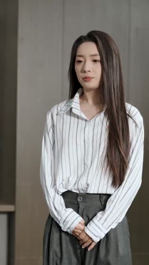 认输吧！夫人遍地皆马甲（100集）全集免费看短剧