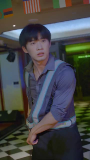 我救了美女大明星老婆（70集）独家资源免费看