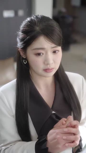 我在等，月光落在我身上（79集）女频短剧推荐