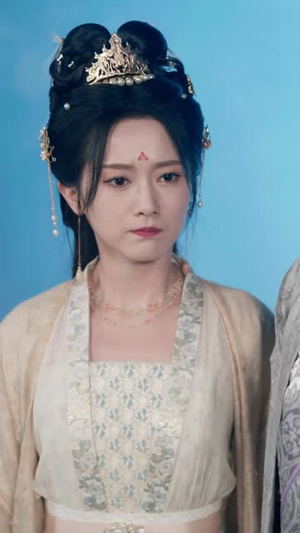 凤鸣震九霄（66集）热播短剧重燃