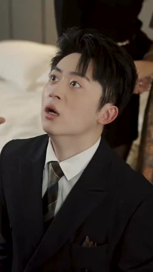 老伴病后，亲女儿给我撑腰（55集）短剧在线更新