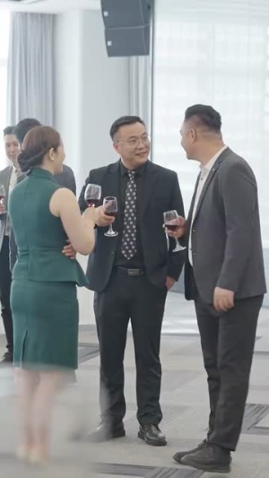 倾城之恋（100集）越看越好看短剧