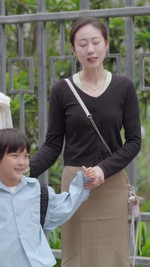 热点女王（12集）精彩短剧又来了