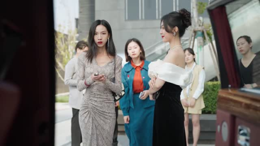 下一页幸福（12集）热门短剧推荐。