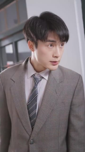 重回80我和村草搭伙做生意（72集）短剧介绍