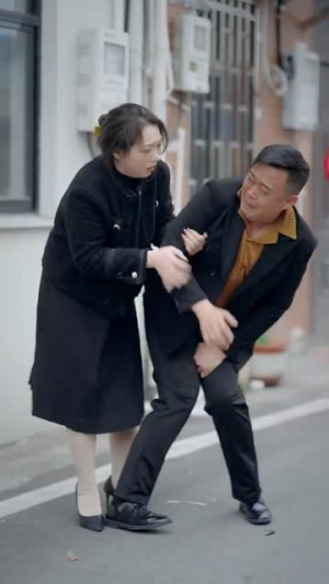 穿越千年我被仇家盯上了（60集）推荐热门短剧