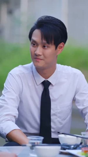 重生后我纵横股市（123集）在线观看全集