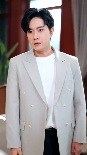 开局被关黑屋我反手召来天雷（80集）最火的短剧