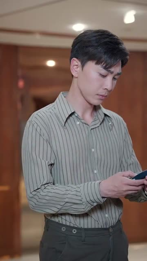 重生九八我成了商界教父（106集）在线看免费版