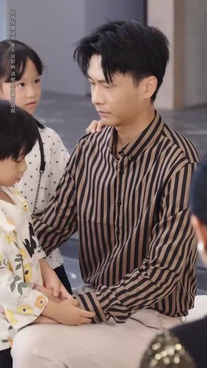 天上掉下了仨萌宝（80集）最近很火的短剧