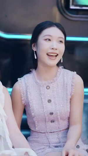 拒给校花买单系统奖励我自己花（105集）完整版免费观看