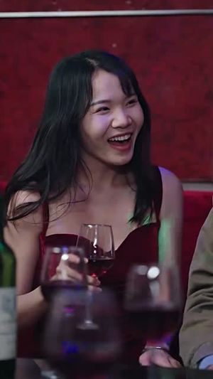 错位婚姻之逃离深山（48集）免费看