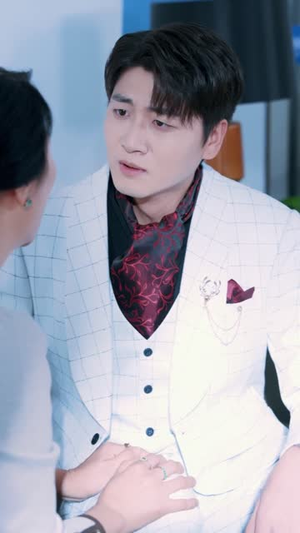 停飞后，我的航班坠毁了（100集）在线观看全集