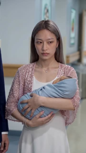 谁也别想抢我的月子房(57集) 谁也别想抢我的月子房(57集)精彩的短剧