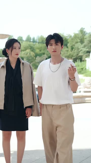 退婚反被倒追,校花她真急了(86集) 退婚反被倒追,校花她真急了(86集)短剧太精彩了