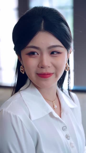 双面宠妻:我的老婆是大佬(80集) 双面宠妻:我的老婆是大佬(80集)去哪里看