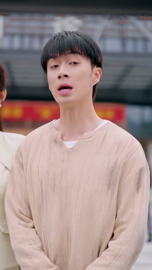 别惹那小子，他太能装了（66集）在线播放