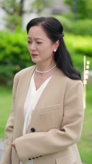 晚风轻许（73集）追风的女孩短剧